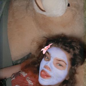 Meet your Posher, Paige